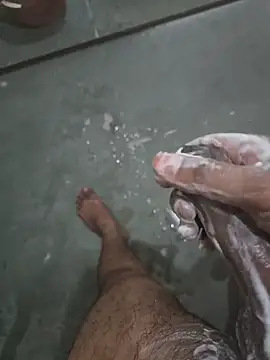 bigbuldgee online show from 04.02.26