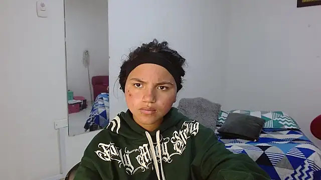 Snapshot of kimmyfuckass chatting on 06.27.26 kimmyfuckass online show from 06.27.26