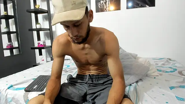 Snapshot of TedyX99 chatting on 04.01.26 TedyX99 online show from 04.01.26