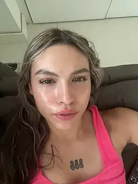 Snapshot of SweetCherry__ chatting on 06.19.26 SweetCherry online show from 06.19.26