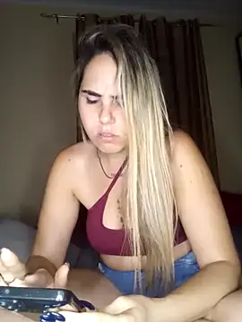 Emilyvuxa online show from 05.19.26
