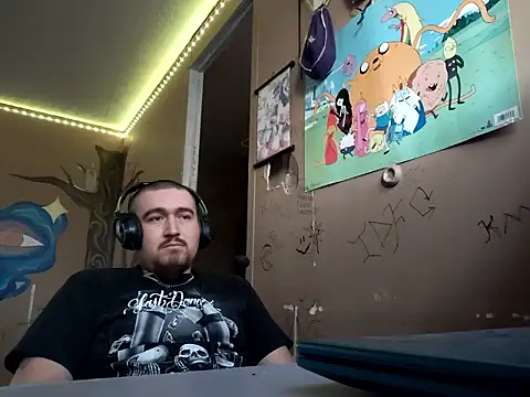 XSnowFlakeX15 online show from 05.19.26