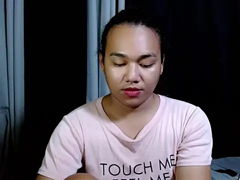 Snapshot of Suteishi_cutie chatting on 05.24.26 Suteishi cutie online show from 05.24.26