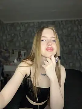 KayShaw online show from 04.15.26