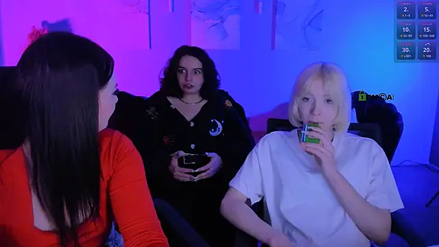 miss courtney  online show from 04.23.26