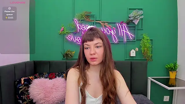 AgnesBeautiful online show from 04.01.26