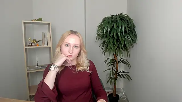 CatarinaGulla online show from 03.04.26