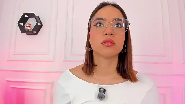 Im Scarlett  online show from 07.06.26