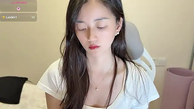 Snapshot of jinxiyao01 chatting on 06.27.26 jinxiyao01 online show from 06.27.26