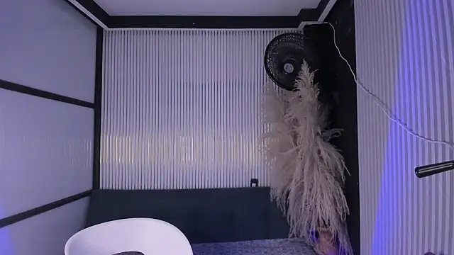 kittyBlossom 1 online show from 07.10.26