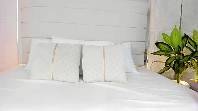 AitanaNoa online show from 03.25.26