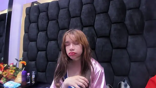 ZoeBarbiee online show from 04.09.26