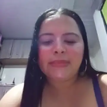Snapshot of violetapeeveet chatting on 05.27.26 violetapeeveet online show from 05.27.26
