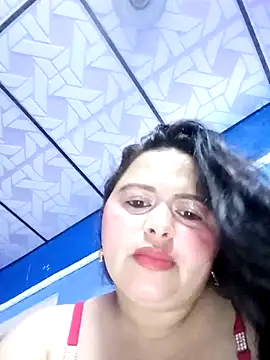 Snapshot of violetapeeveet chatting on 06.19.26 violetapeeveet online show from 06.19.26