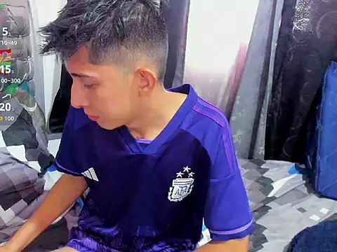 gomitaboy1 online show from 04.12.26