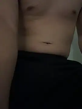 Snapshot of topone01 chatting on 03.04.26 topone01 online show from 03.04.26