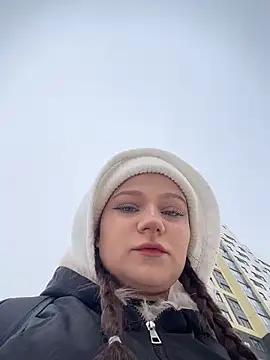 MaryLola online show from 03.27.26