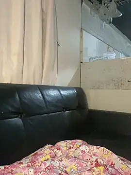 yourmommy pia online show from 05.18.26