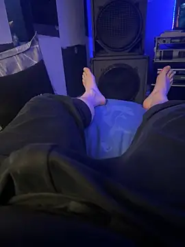 Snapshot of MatthewEmme2121 chatting on 03.04.26 MatthewEmme2121 online show from 03.04.26