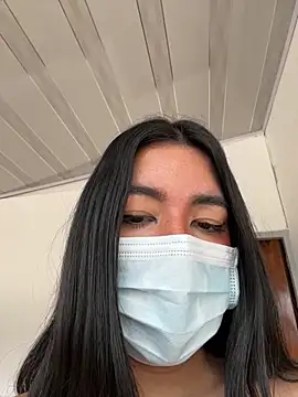 Snapshot of Velvetrosee_ chatting on 03.04.26 Velvetrosee online show from 03.04.26