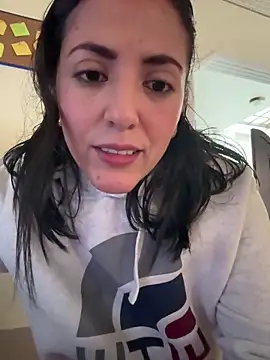 Snapshot of SamanthaWalker_ chatting on 04.29.26 SamanthaWalker online show from 04.29.26