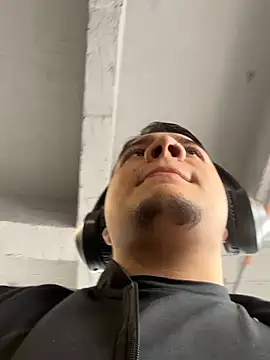 OliverTabordaa online show from 04.11.26