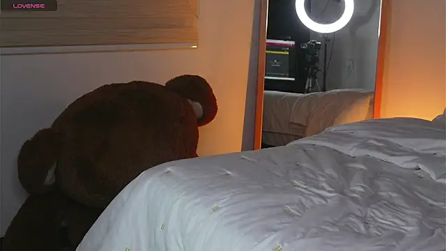 Violet SweetJS online show from 07.26.26