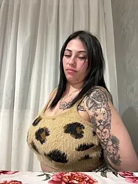 Snapshot of LunaSerenaX chatting on 03.23.26 LunaSerenaX online show from 03.23.26