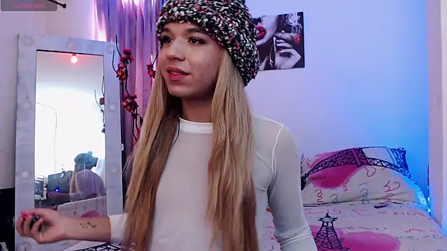 Candyy doll   online show from 03.26.26