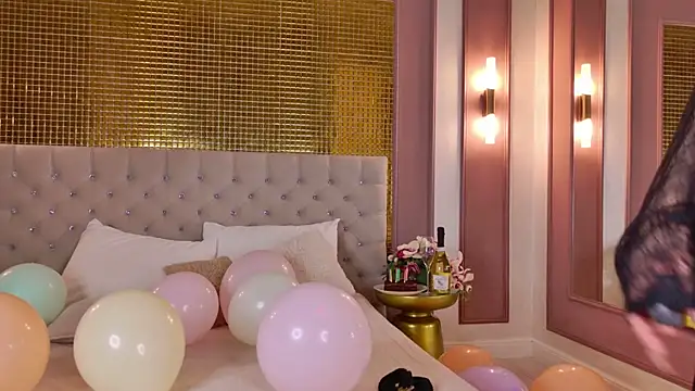 KiraProsper online show from 03.23.26