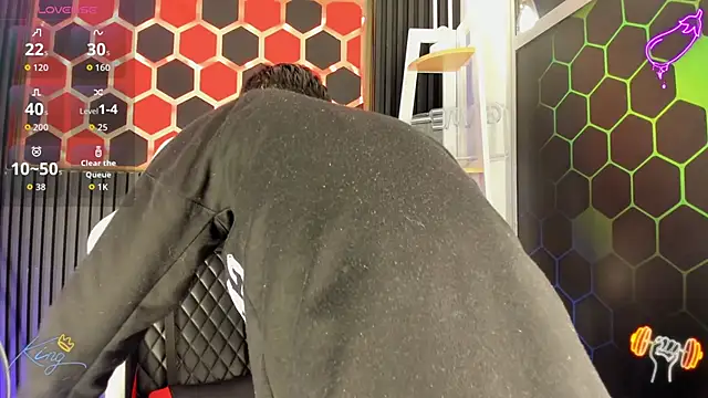 Cristopher Wild online show from 04.16.26