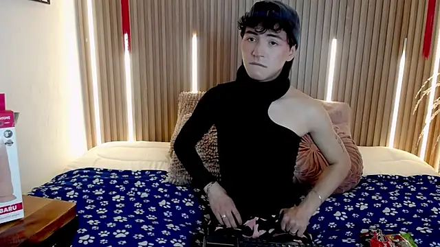 Cristopher Wild online show from 04.19.26