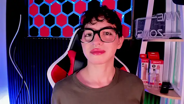 Cristopher Wild online show from 04.29.26