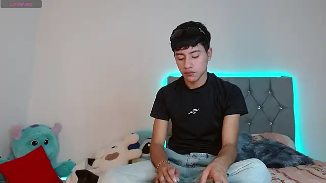 Sebas fire4 online show from 04.26.26