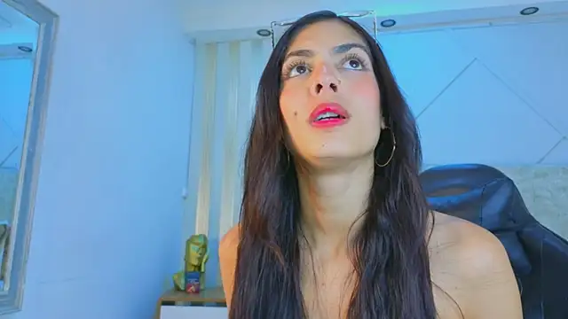 j belle  online show from 04.03.26