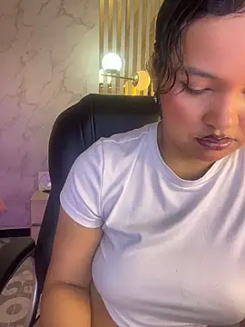Catalinaa01 online show from 05.20.26