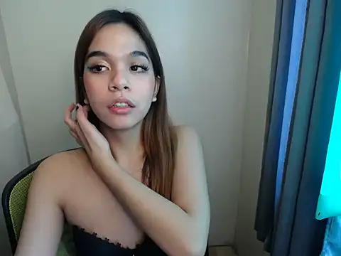 Snapshot of bigcock_sassy69 chatting on 05.17.26 bigcock sassy69 online show from 05.17.26