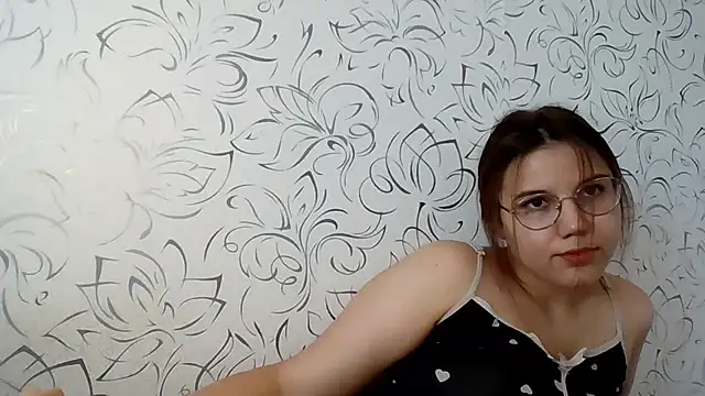 Snapshot of Aurora_Breeze chatting on 08.04.26 Aurora Breeze online show from 08.04.26