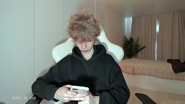 Wawesuc online show from 04.06.26