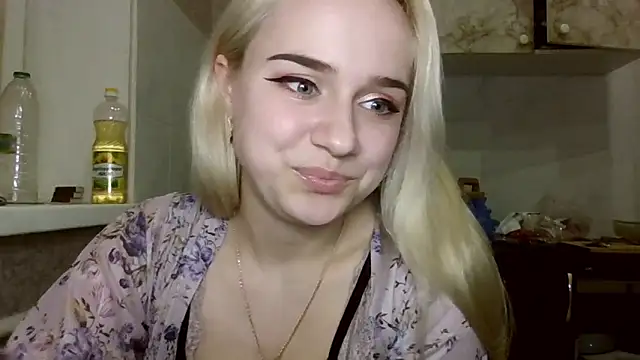 Barbie   girl online show from 03.13.26