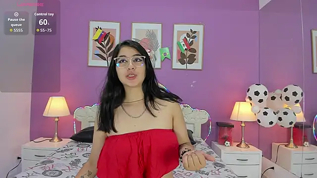 YayaQueen online show from 07.13.26