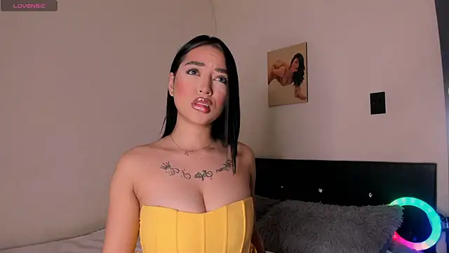 AnthonellaSweet  online show from 05.16.26