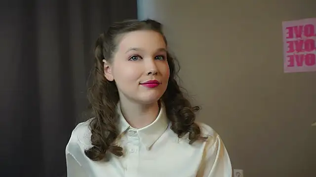 NicoleBryd online show from 03.17.26