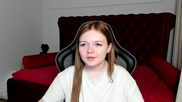 ElinaVale online show from 06.11.26