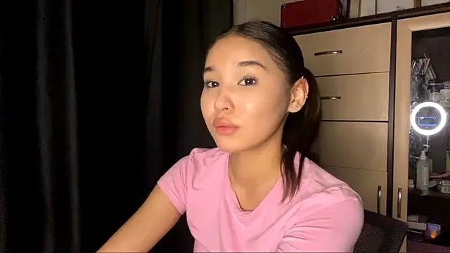 CatherineForbes online show from 04.08.26