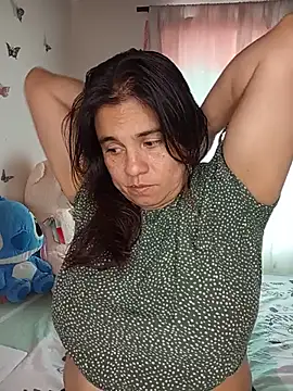 Snapshot of BettyBoo_w chatting on 05.29.26 BettyBoo w online show from 05.29.26