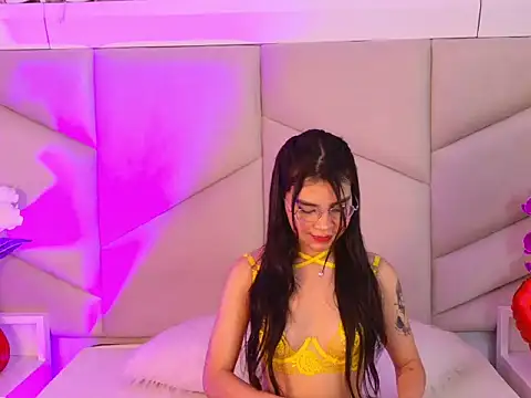 OliviaDiaz online show from 03.09.26