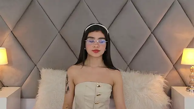 OliviaDiaz online show from 05.17.26