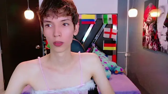 Stefany PiInk online show from 06.13.26