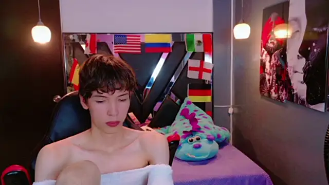 Stefany PiInk online show from 06.14.26